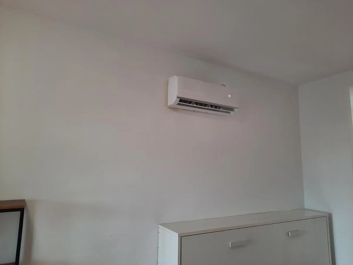 Estudio Regency 알카이데사 아파트